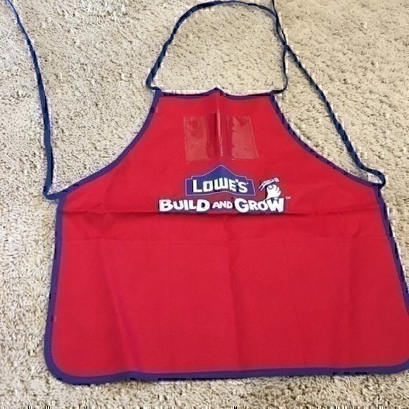 Lowe’s Build and grow toddler apron - Picture 1 of 5
